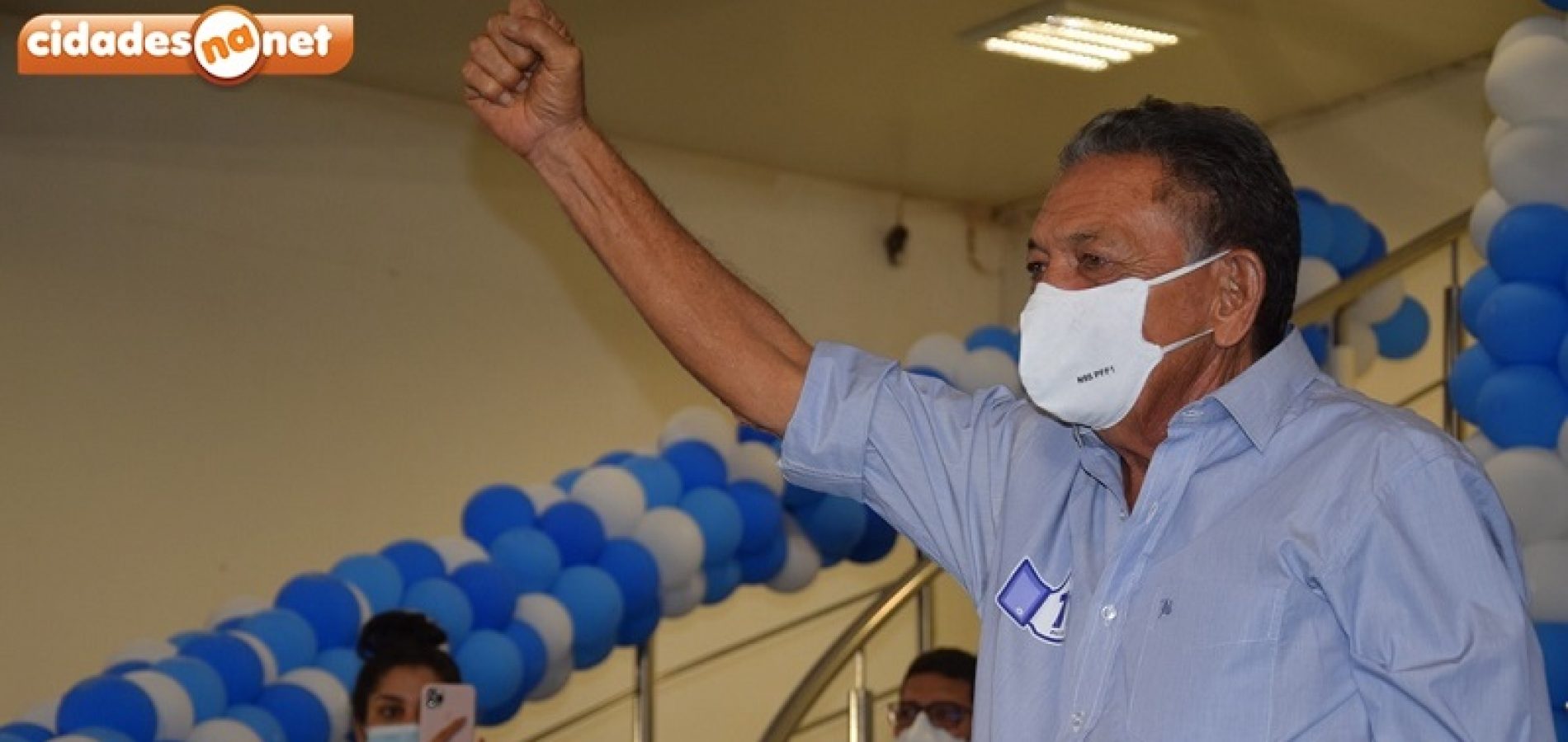 Em nova pesquisa, Gil Paraibano segue liderando a disputa para prefeito de Picos