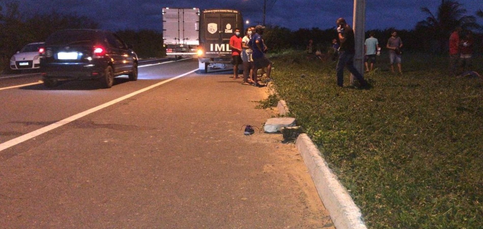 Mulher morre e outra fica ferida após serem atropeladas durante caminhada na BR-343 no Piauí