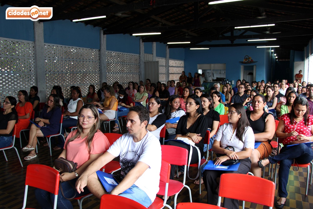 Xeque-mate educativo: Alunos das escolas municipais de Teresina