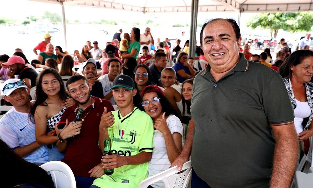 Prefeito Silas Noronha promove homenagens para as mães em Pio IX veja fotos Cidades na Net